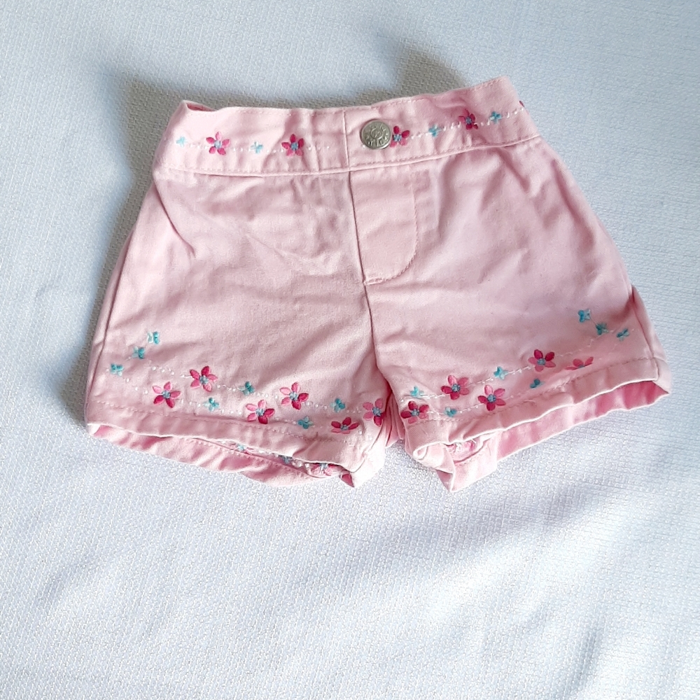 3/$15 Baby Girl Shorts 0-3M